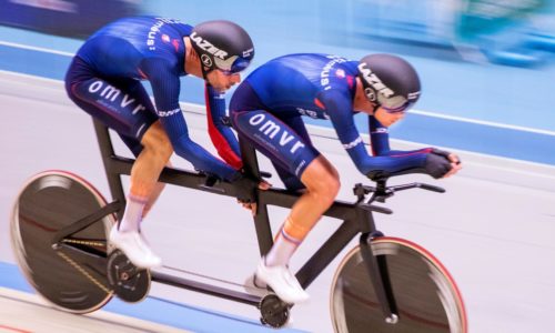 Tandemteam VIT in volle vaart op de wielerbaan