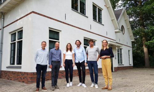 Groepsfoto vertegenwoordigers van de organisaties achter het onderzoek.