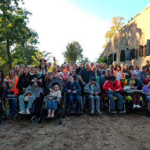 Een dagje uit voor kinderen en jongeren met de ziekte van Batten/NCL en hun familie. Het werd een dag vol blije gezichten!
